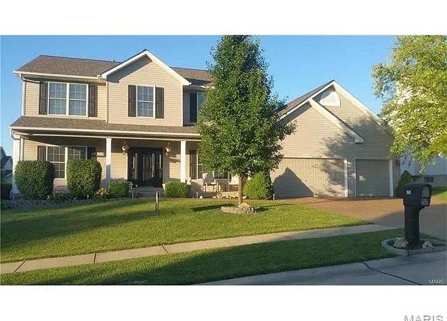 Property at 1648 Fairway Valley Dr, Wentzville, MO 63385, 4 beds, 2.5 baths