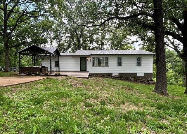 Property at 656 B Watson Rd, Sullivan, MO 63080, 4 beds, 2 baths