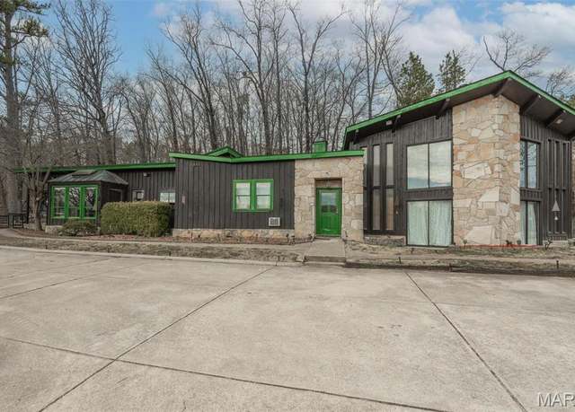 Property at 255 Wayne 406, Williamsville, MO 63967, 5 beds, 2 baths