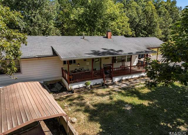 Property at 2357 Circle Dr, O'fallon, MO 63368, 4 beds, 2 baths