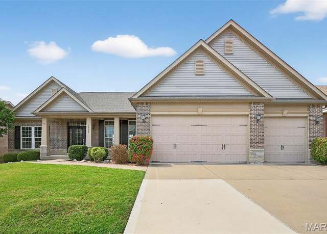 Property at 1209 Talbridge Way, St Charles, MO 63303, 5 beds, 3 baths