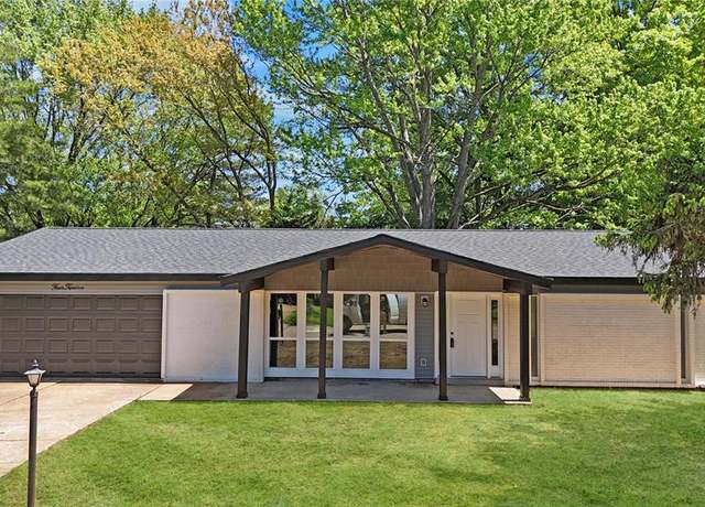 Property at 412 Harpers Ferry Rd, Belleville, IL 62221, 4 beds, 2 baths