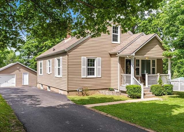 Property at 1605 W Main St, Festus, MO 63028, 3 beds, 1 bath