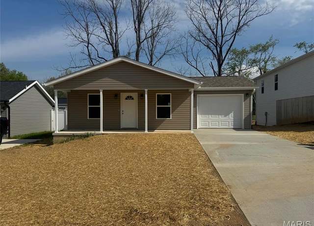 Property at 1566 Allenview Dr, Jackson, MO 63755, 3 beds, 2 baths