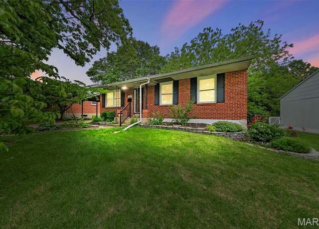 Property at 9656 Radio Dr, St Louis, MO 63123, 3 beds, 1 bath