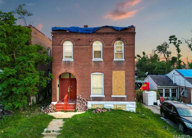 Property at 4608 Greer Ave, St Louis, MO 63115, 8 beds, 4 baths