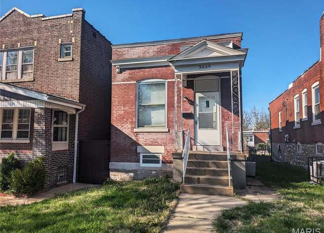 Property at 3669 Liermann Ave, St Louis, MO 63116, 2 beds, 1 bath