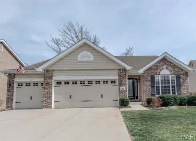 Property at 88 S Ridgewynd Ct, Lake Saint Louis, MO 63367, 3 beds, 2 baths