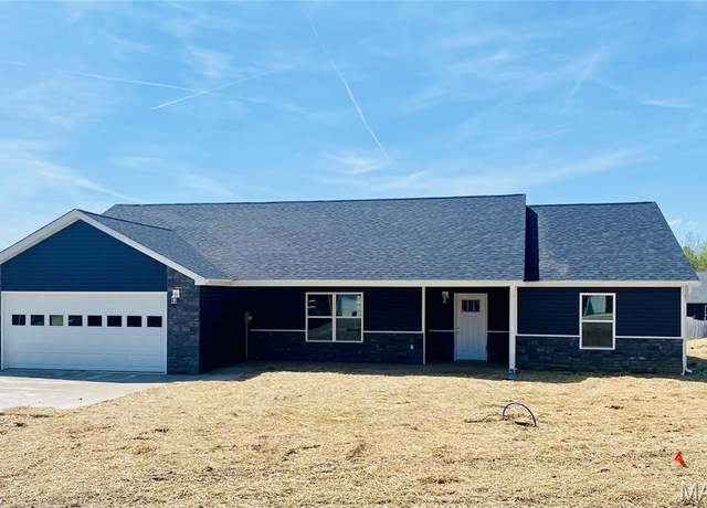 Property at 4055 Breckenridge, Hannibal, MO 63401, 3 beds, 2 baths