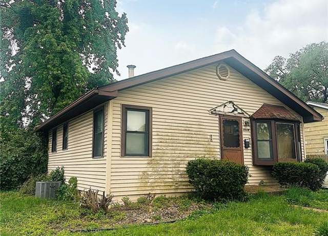 Property at 2524 Propes Ave, Granite City, IL 62040, 2 beds, 1 bath