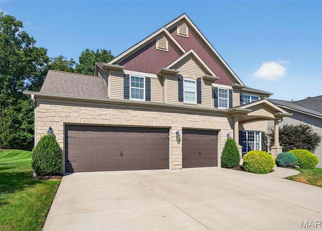 Property at 2001 Paul Renaud Blvd, Lake St Louis, MO 63367, 4 beds, 4.5 baths