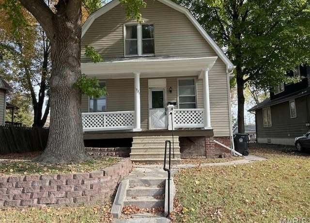 Property at 1825 W A St, Belleville, IL 62226, 3 beds, 2 baths