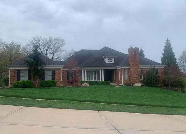 Property at 17650 Bridgeway Dr, Chesterfield, MO 63005, 5 beds, 3.5 baths