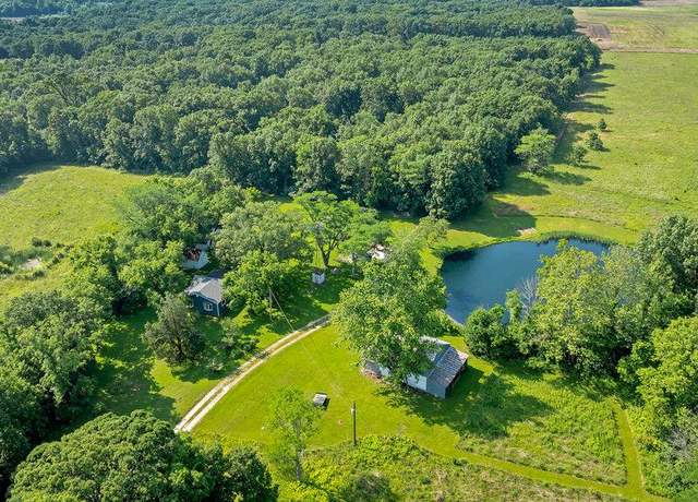 Property at 38569 Canelos Farm Rd, Truxton, MO 63381, 2 beds, 1 bath