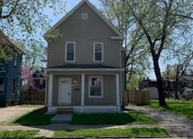 Property at 2252 Delmar Ave, Granite City, IL 62040, 3 beds, 2 baths