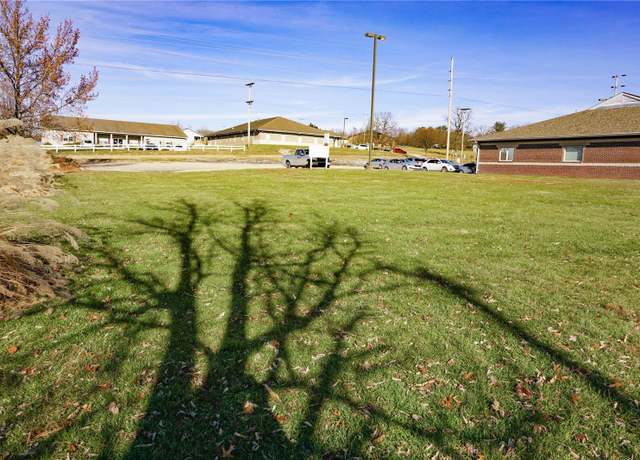 Property at 1810 E 10th St, Rolla, MO 65401