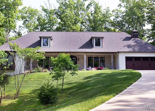 Property at 3 Inland Ct, Wright City, MO 63390, 2 beds, 2.5 baths