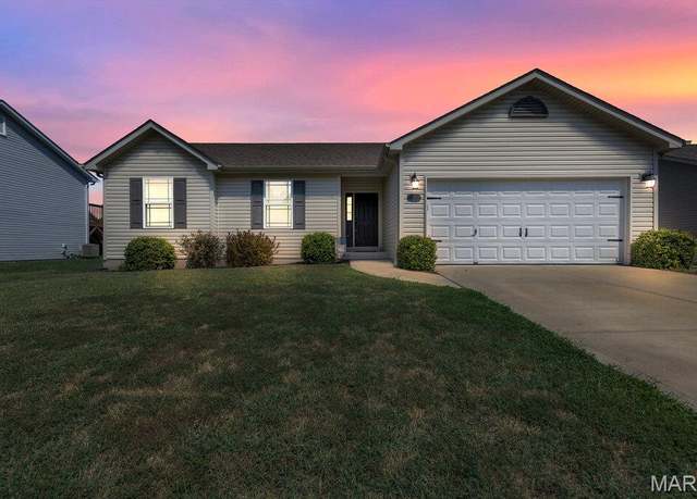 Property at 180 September St, Moscow Mills, MO 63362, 3 beds, 2 baths