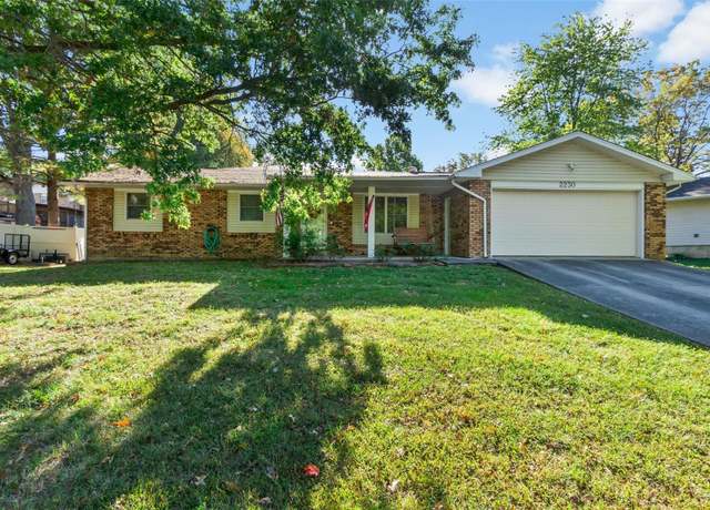 Property at 2230 Kent Dr, Cape Girardeau, MO 63701, 3 beds, 3 baths