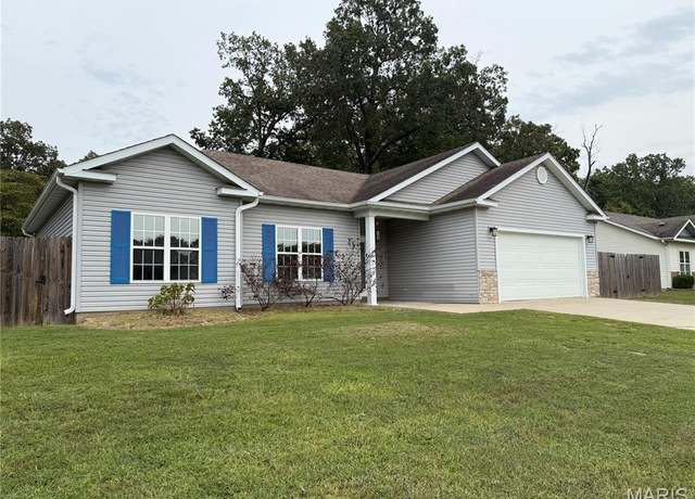 Property at 5989 Melissa Ln, Poplar Bluff, MO 63901, 3 beds, 2 baths