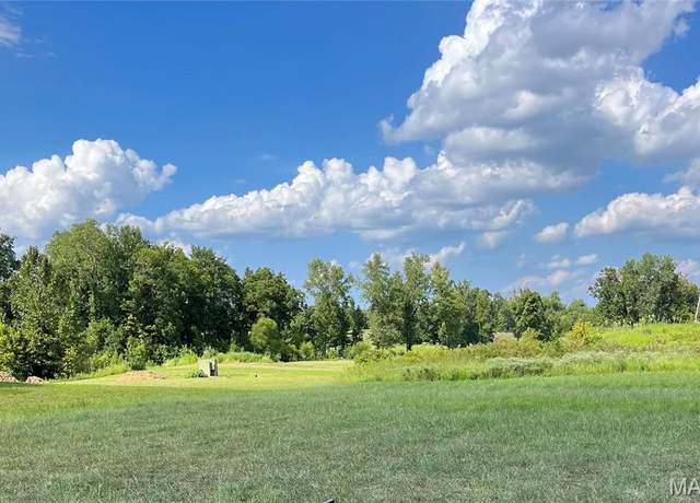 Property at 5754 Dalhousie Dr, Cape Girardeau, MO 63701