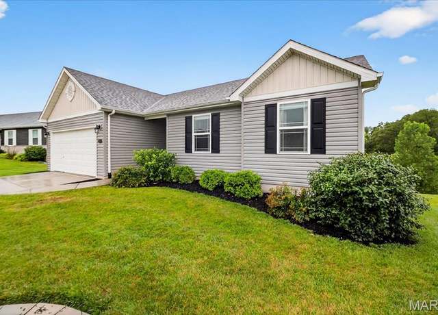 Property at 10 Majestic Lakes Ct, Moscow Mills, MO 63362, 3 beds, 2 baths