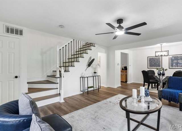 Property at 911 Cordova St, Unincorporated, MO 63138, 3 beds, 2 baths
