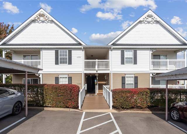 Property at 12103 Spring Creek Ln, O'fallon, MO 63368, 2 beds, 1 bath