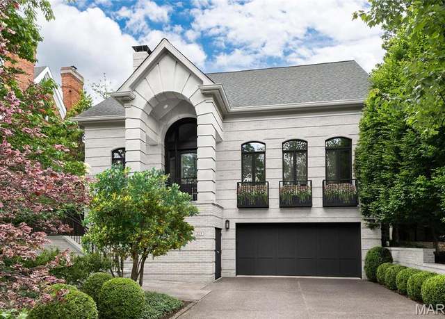 Property at 223 N Bemiston Ave, Clayton, MO 63105, 3 beds, 3.5 baths