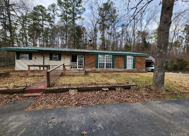 Property at 1504 Main St, Van Buren, MO 63965, 3 beds, 1.5 baths