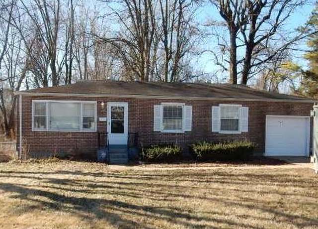Property at 724 Kelvin Dr, St Louis, MO 63137, 3 beds, 1 bath