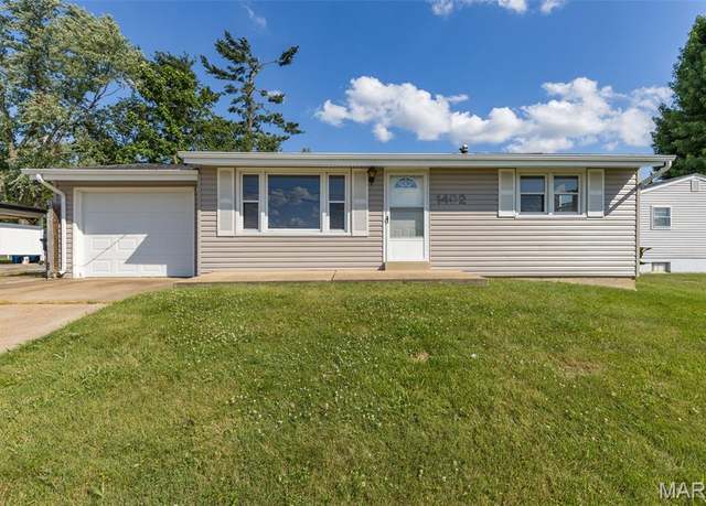 Property at 1492 Donna Dr, Arnold, MO 63010, 2 beds, 2 baths