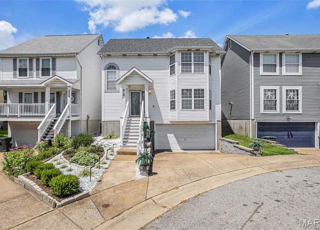 Property at 2235 Cuggiono Ct, St Louis, MO 63110, 3 beds, 2.5 baths