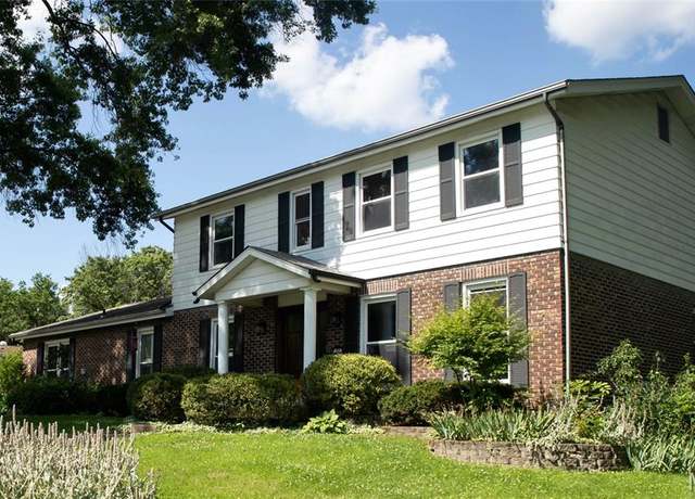 Property at 502 Lalor Dr, Manchester, MO 63011, 6 beds, 3.5 baths