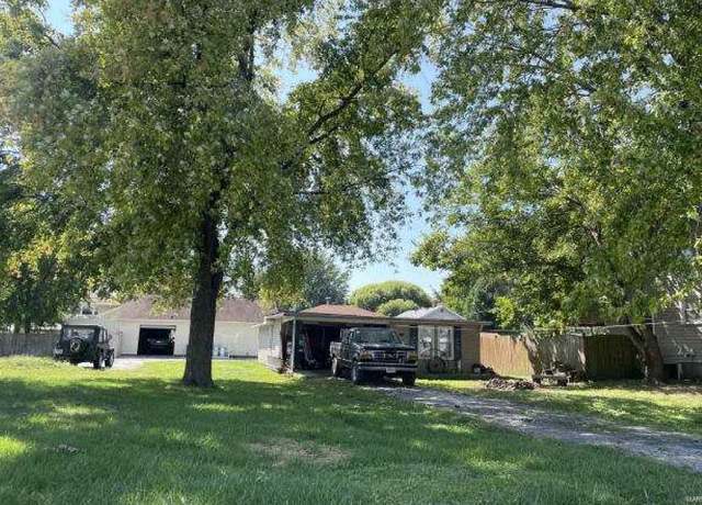 Property at 130 W 2nd St, Hartford, IL 62048, 2 beds, 1 bath
