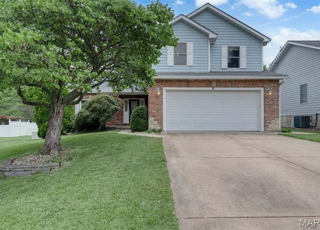 Property at 6 Lewis And Clark Ct, St Charles, MO 63301, 4 beds, 3.5 baths