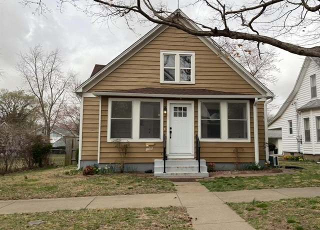 Property at 111 N Park Ave, Cape Girardeau, MO 63701, 3 beds, 1 bath
