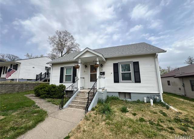 Property at 1714 Price St, Hannibal, MO 63401, 2 beds, 1 bath