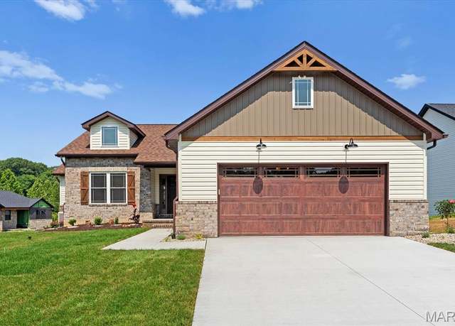 Property at 955 Half Moon Ln, Caseyville, IL 62232, 4 beds, 3 baths