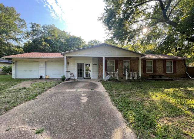 Property at 328 Michael Ln, Ironton, MO 63650, 3 beds, 1.5 baths