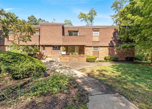 Property at 13453 Coliseum Dr Unit E, Chesterfield, MO 63017, 2 beds, 2 baths