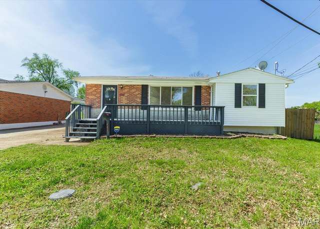 Property at 656 Beatrice Ave, St Louis, MO 63125, 4 beds, 2 baths