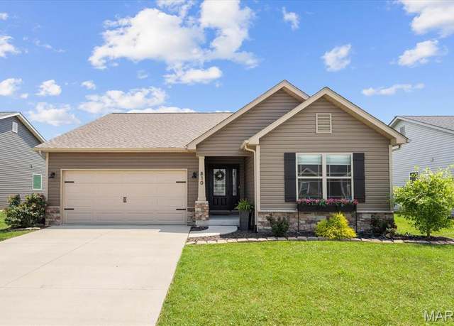 Property at 810 Topaz Ct, Mascoutah, IL 62258, 4 beds, 3 baths