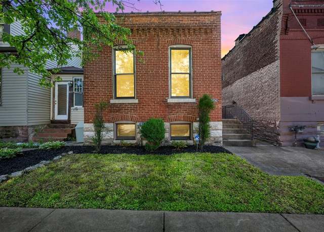 Property at 3434 Michigan Ave, St Louis, MO 63118, 3 beds, 2 baths