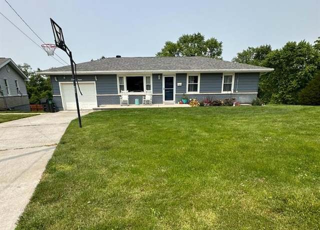 Property at 415 Virginia Ave, Cottage Hills, IL 62018, 4 beds, 2 baths