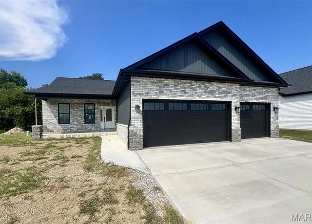 Property at 708 Mortar St, Mascoutah, IL 62258, 3 beds, 2 baths