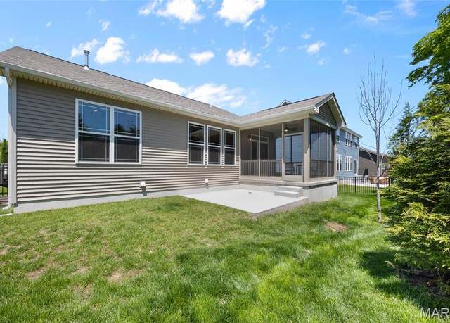 Property at 1 Havenhill Ct, St Charles, MO 63301, 2 beds, 2 baths