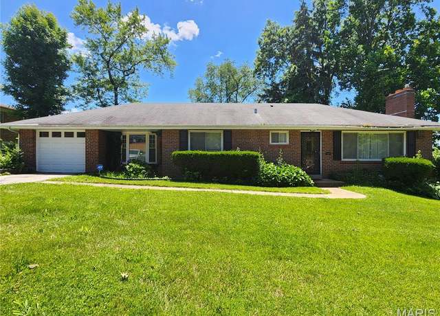 Property at 150 Signal Hill Dr, Cool Valley, MO 63121, 1 bed, 1 bath