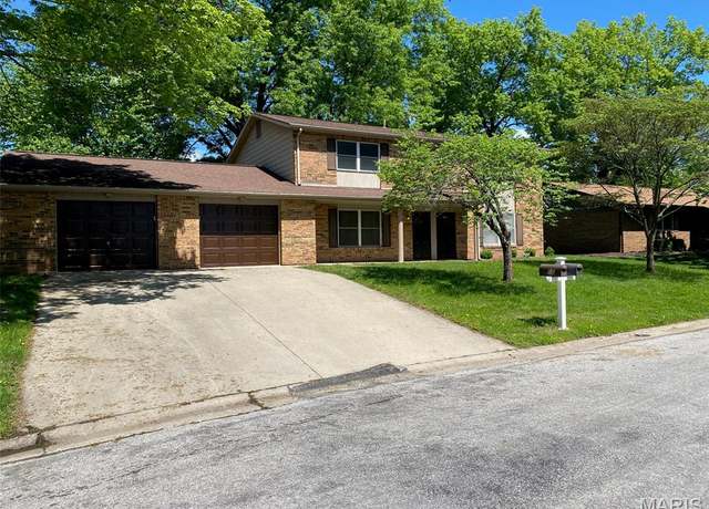 Property at 107 Northland Dr, Belleview, IL 62221, 2 beds, 1 bath
