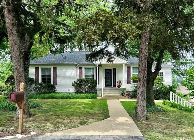 Property at 1905 Gloria Rd, Unincorporated, MO 63125, 3 beds, 1 bath